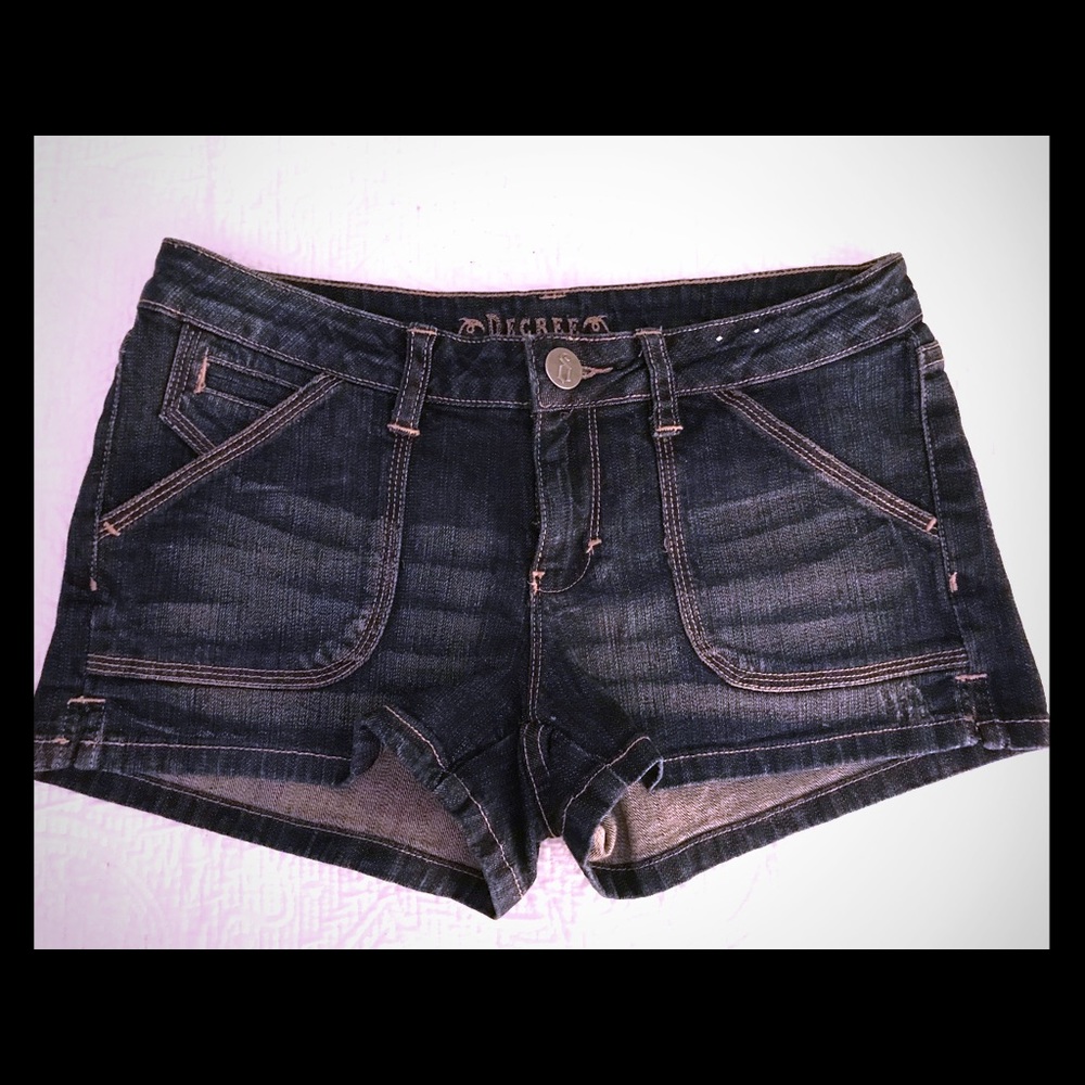 Decree Jean Shorts